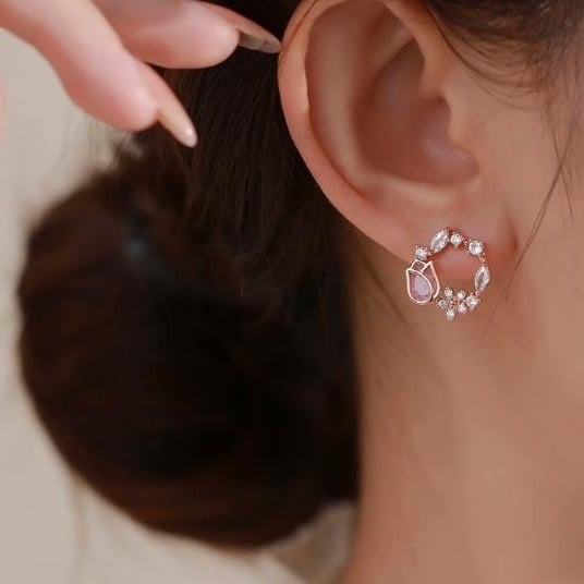 Sweet and delicate pink tulip flower earringsfemale niche design flower earrings Image 2