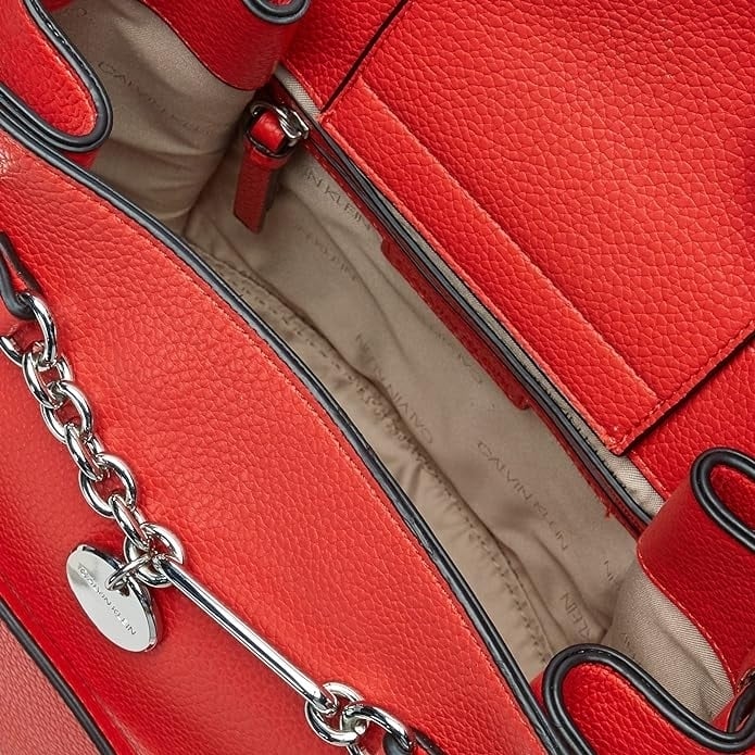 Calvin Klein Lennon Novelty Shoulder Bag One Size Crimson- Image 4