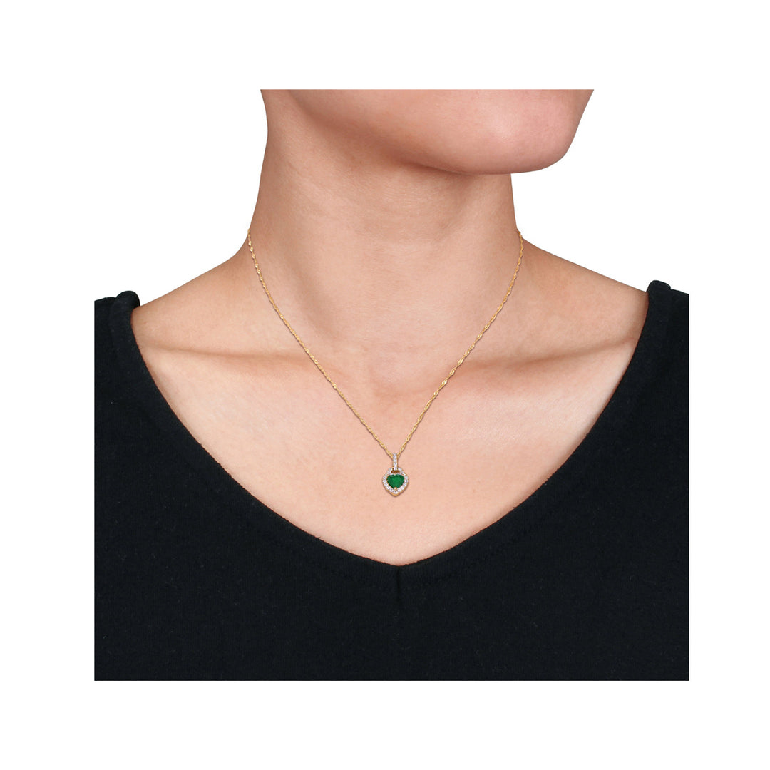 2/3 Carat (ctw) Emerald Heart Pendant Necklace in 14K Yellow Gold with Diamonds and Chain Image 4