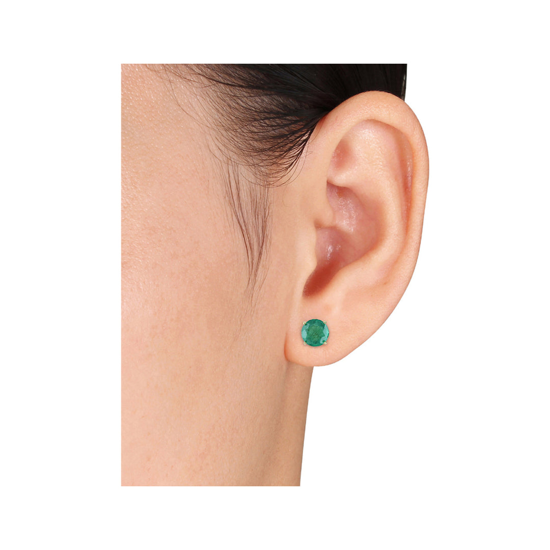 1.60 Carat (ctw) Lab-Created Emerald Solitaire Stud Earrings in 10K Yellow Gold (6mm) Image 4