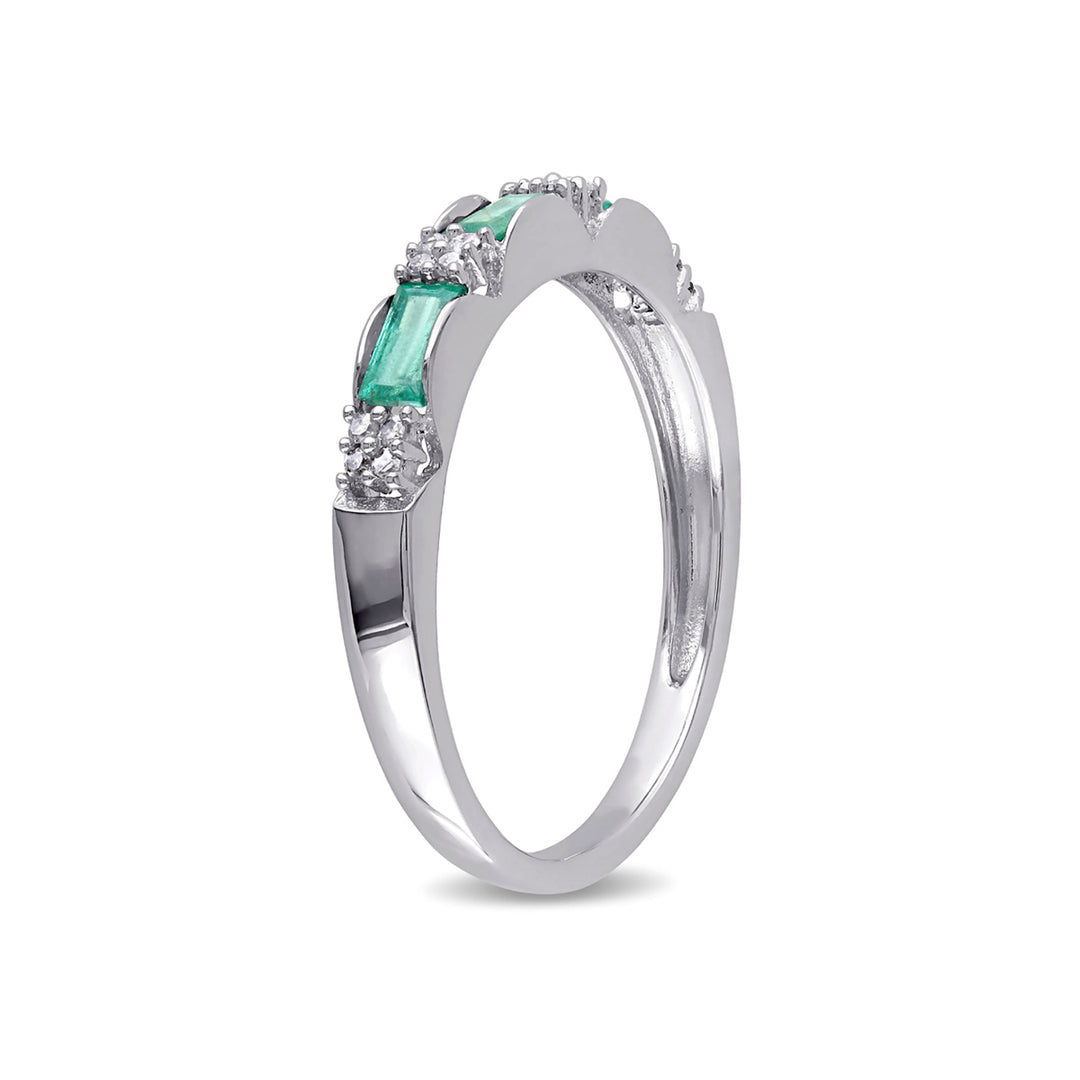 1/3 Carat (ctw) Baguette Emerald Band Ring in 10K White Gold Image 3