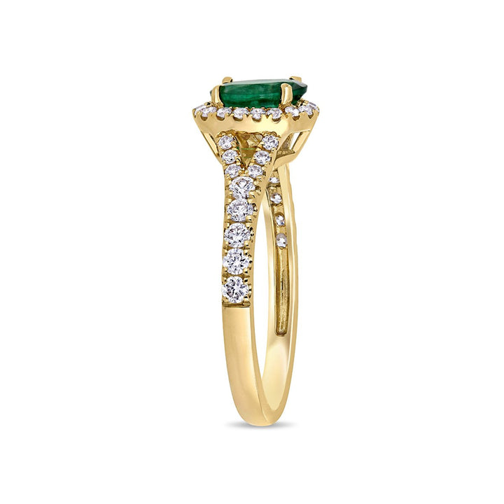 3/4 Carat (ctw) Oval-Cut Emerald Halo Ring in 14K Yellow Gold with Diamonds Image 2