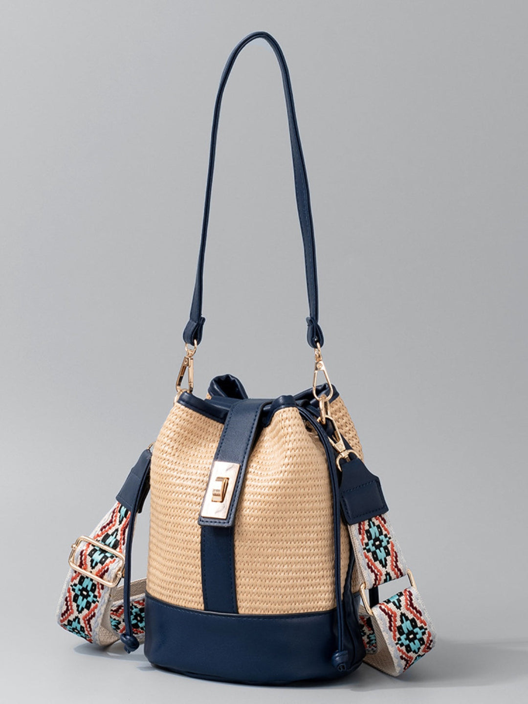 Straw Braided Adjustable Strap Bucket Bag Image 7