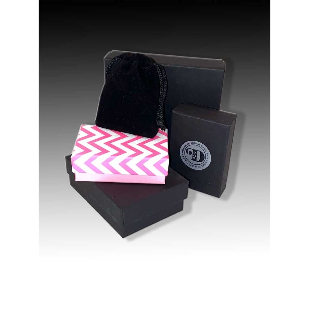 Delight Jewelry Silvertone Small 3-D Enamel Present Box with Bow Clip on Charm with Year 2024 Image 4