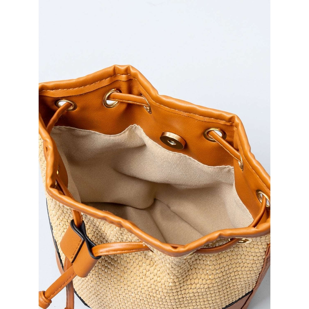 Straw Braided Adjustable Strap Bucket Bag Image 3