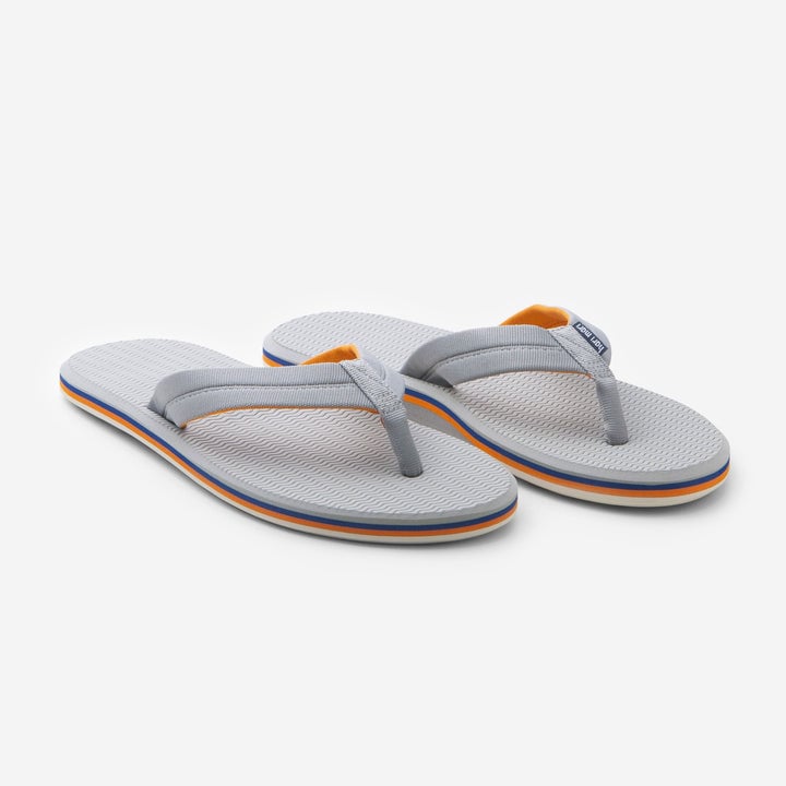 Hari Mari Mens Dunes Flip Flops Light Gray Memory Foam Arch Support 1061-203 Image 3