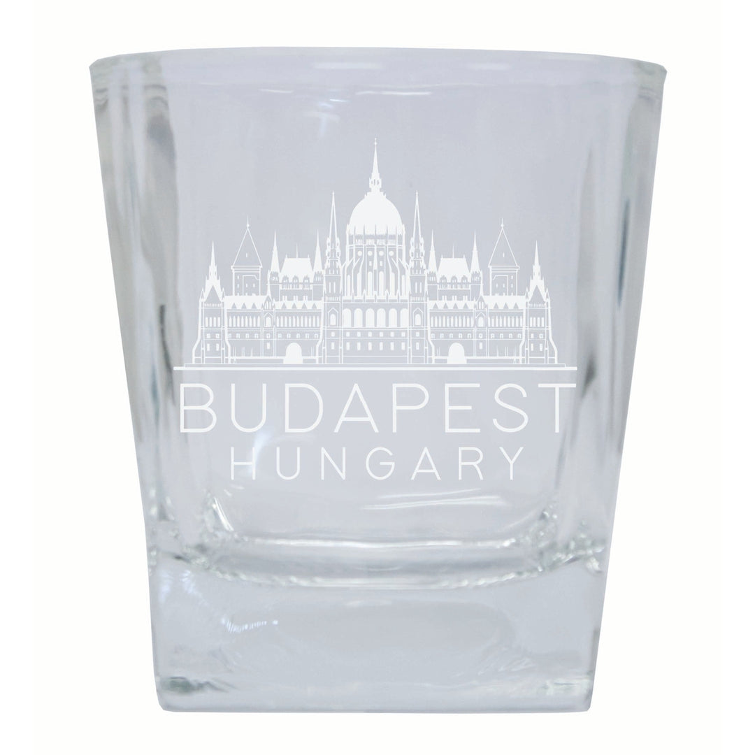 Budapest Hungary Souvenir 10 oz Engraved Whiskey Glass Rocks Glass Image 1