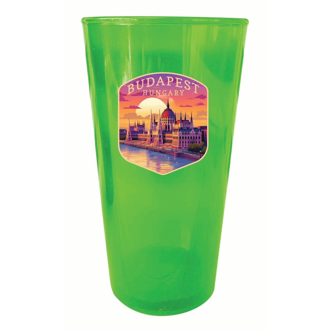 Budapest Hungary Parliament Building Design Souvenir Plastic 16 oz pint Image 1