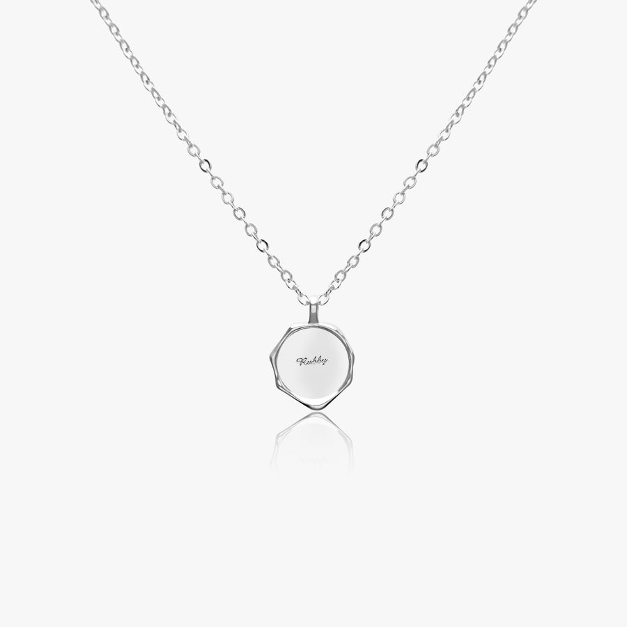 Irregular Pendant Necklace Image 1