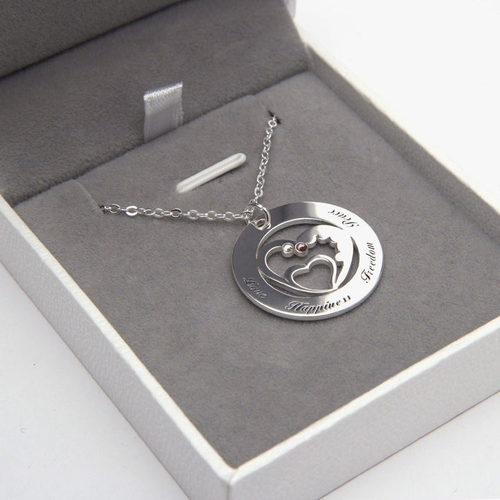 925 Sterling Silver Circle Heart Pendant with Diamonds Gift Box Included Image 2