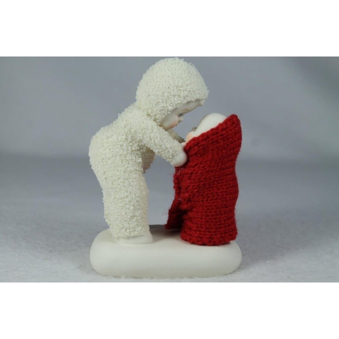 Snowbabies Dept 56 Snuggle Bug 2024 Figurine 6014154 In Box Image 2