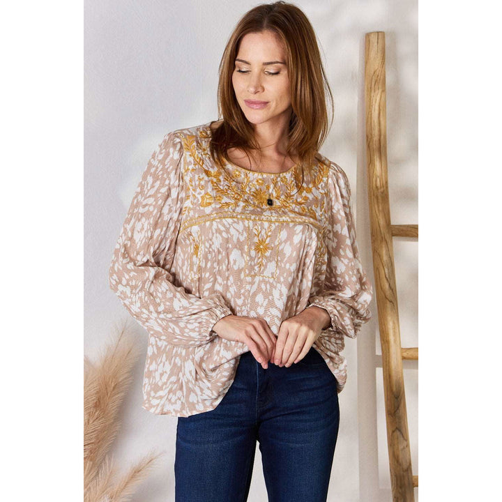 Hailey and Co Embroidered Printed Balloon Sleeve Blouse ship form usa Image 1