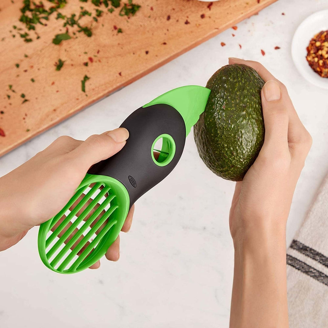 3-in-1 Avocado Slicer Image 8