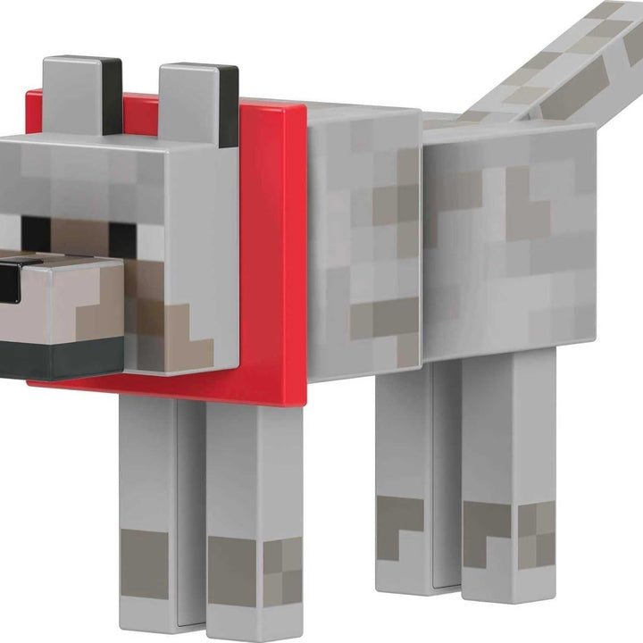 Mattel Minecraft Diamond Level Wolf Action Figure and Die-Cast Accessories Collectible Toy Inspired by Video Game 5.5 Image 1