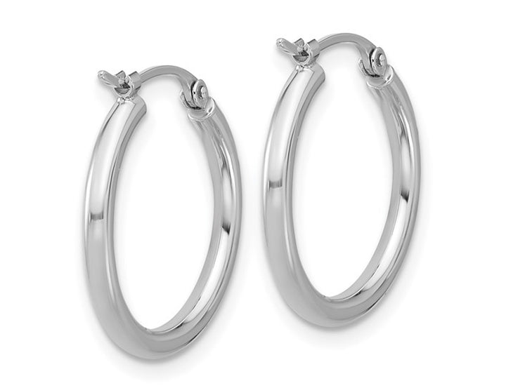 Platinum Polished Classic Round Hoop Earrings (2mm Thick 3/4 inch wide) Image 3