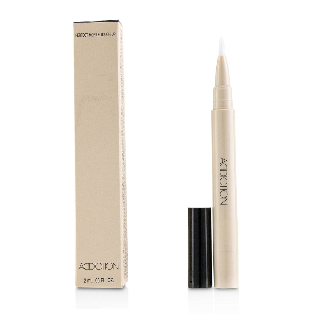 ADDICTION Perfect Mobile Touch Up - 001 (The Porcelain) 2ml/0.06oz Image 1