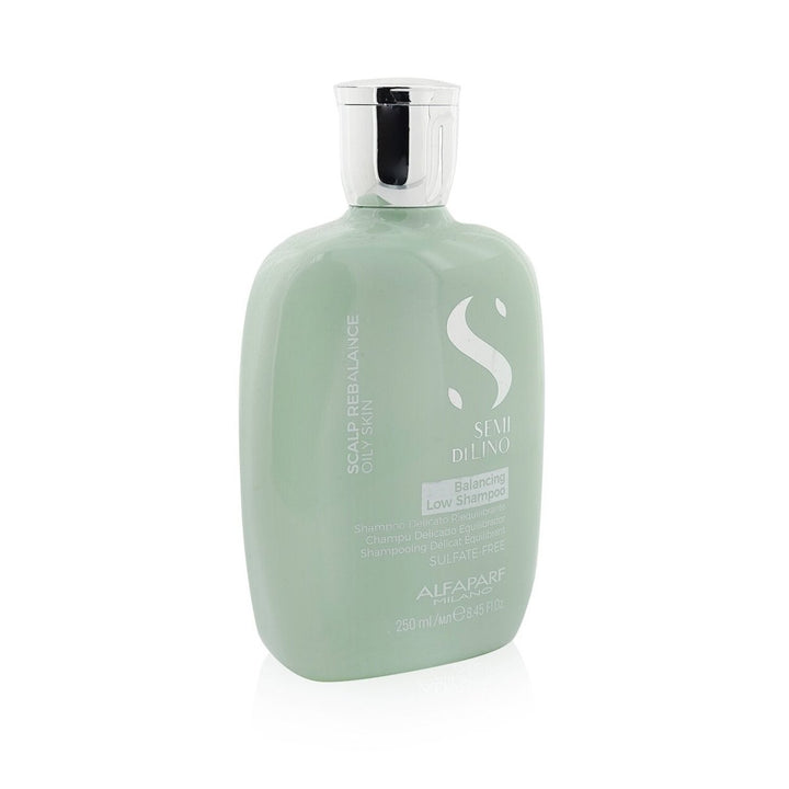 AlfaParf Semi Di Lino Scalp Rebalance Balancing Low Shampoo (Oily Skin) (Salon Product) 250ml/8.45oz Image 2