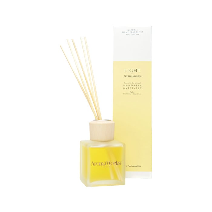 AromaWorks Light Reed Diffuser Mandarin and Vetivert 100ml Image 1