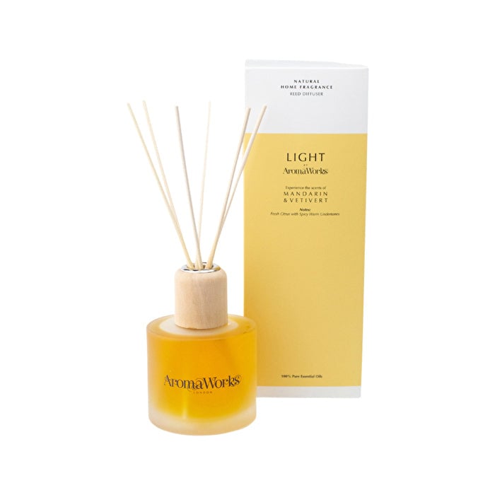 AromaWorks Light Reed Diffuser Mandarin and Vetivert 200ml Image 1