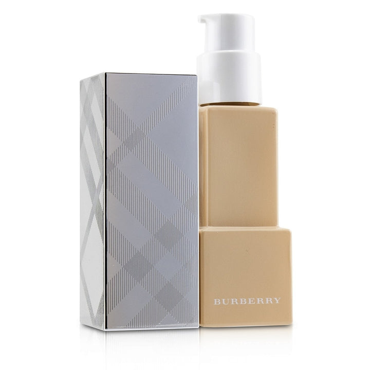 Burberry Bright Glow Flawless White Translucency Brightening Foundation SPF 30 - No. 12 Ochre Nude 30ml/1oz Image 9