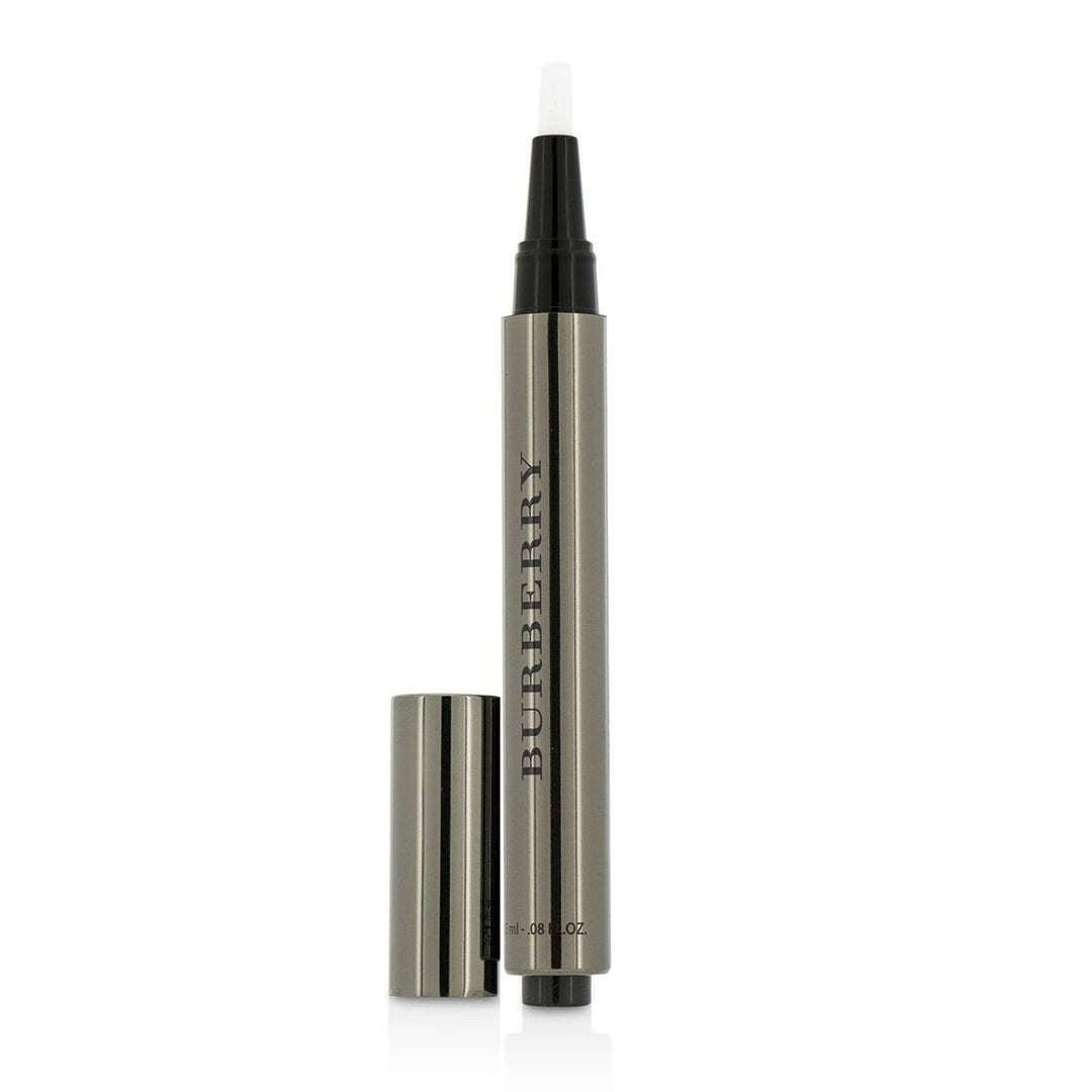 Burberry Sheer Luminous Concealer - No. 01 Light Beige 2.5ml/0.08oz Image 6