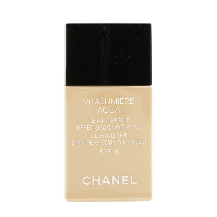 Chanel Vitalumiere Aqua Ultra Light Skin Perfecting M/U SPF15 - 20 Beige 30ml/1oz Image 7