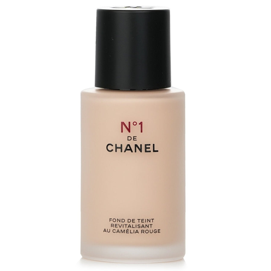 Chanel N?1 De Chanel Red Camellia Revitalizing Foundation - B10 30ml/1oz Image 1