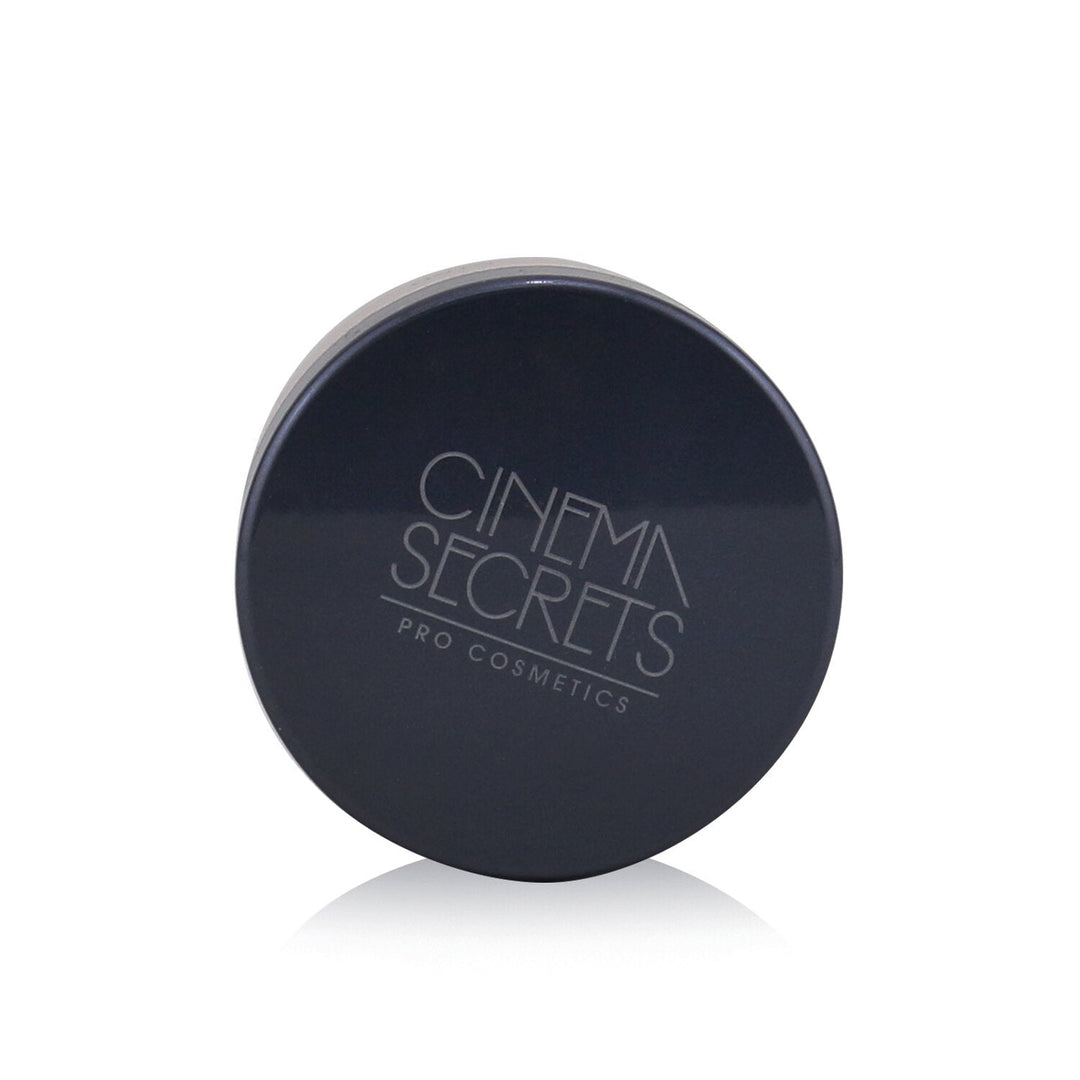 Cinema Secrets Ultralucent Illuminating Powder - Candlelight 16g/0.56oz Image 10