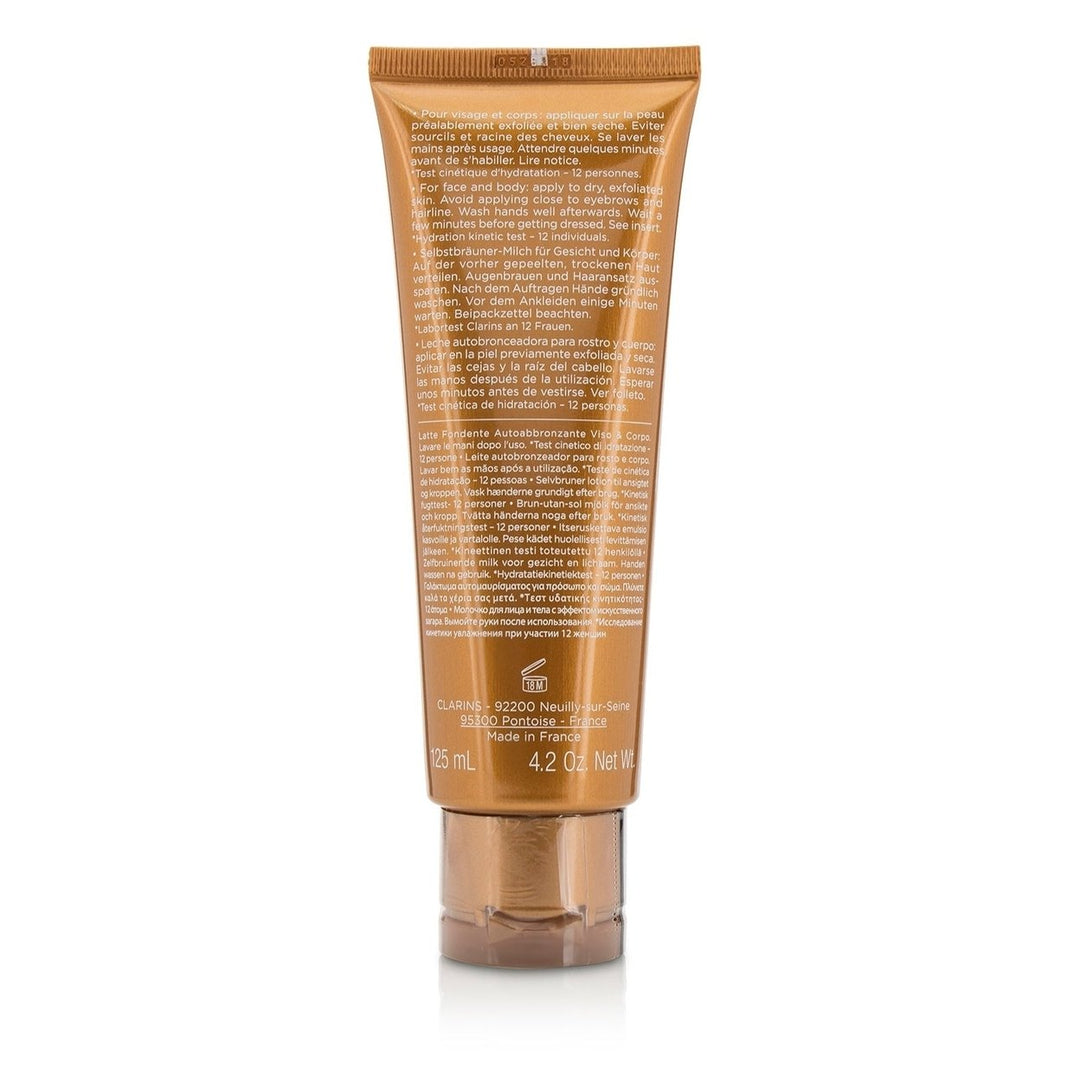 Clarins Self Tanning Milky-Lotion Image 3