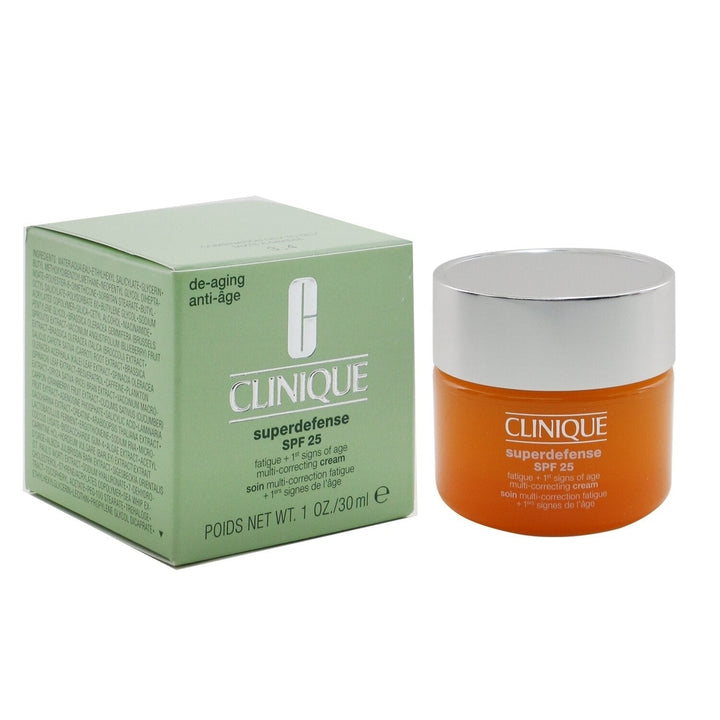 Clinique Superdefense SPF 25 Fatigue + 1st Signs Of Age Multi-Correcting Cream - Combination Oily to Oily 30ml/1oz Image 4