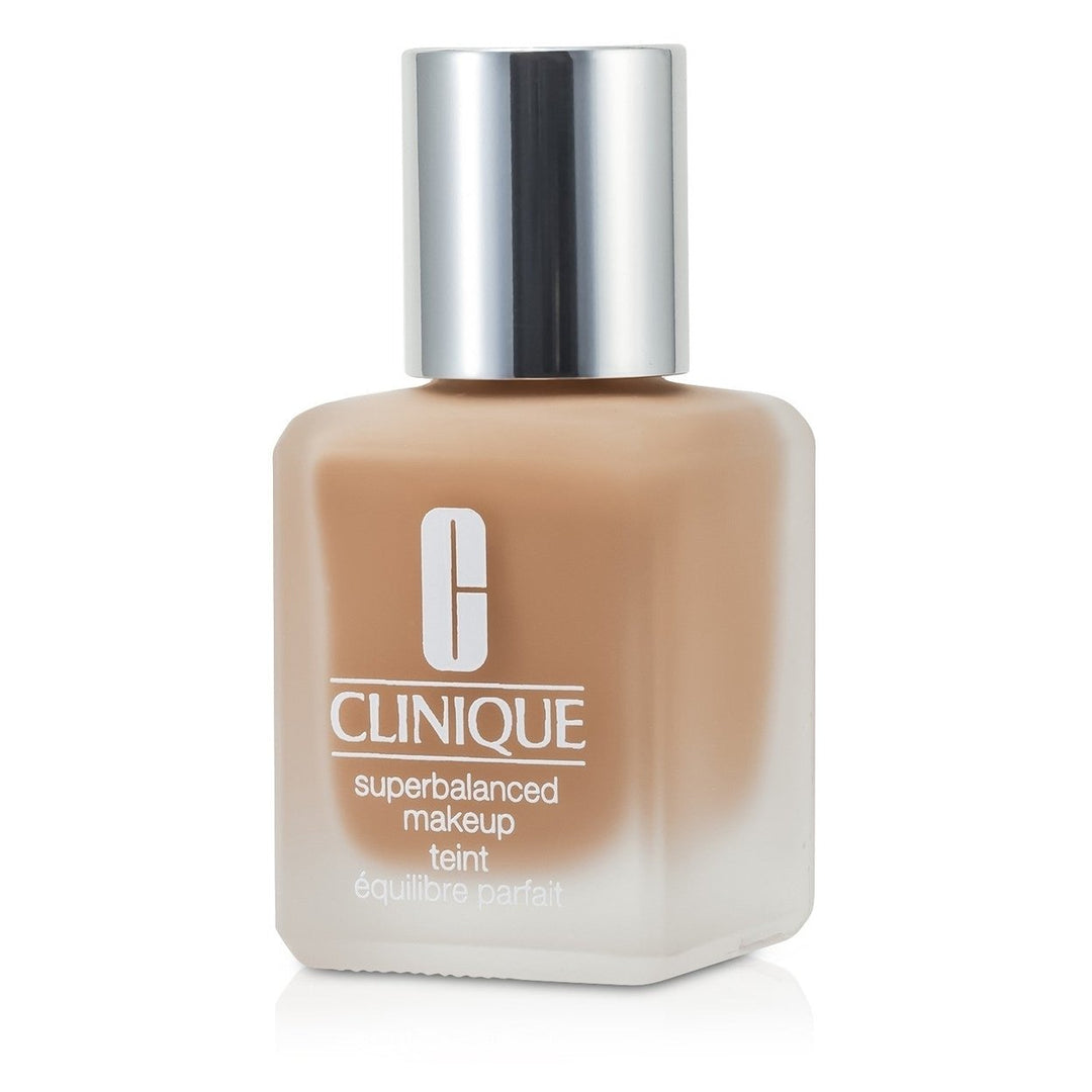 Clinique Superbalanced MakeUp - No. 01 / CN 13.5 Petal 30ml/1oz Image 1