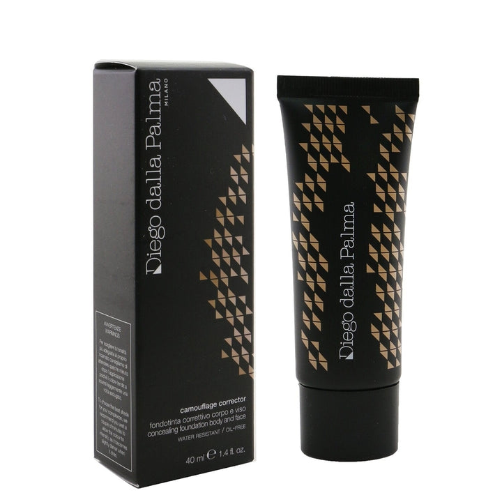 Diego Dalla Palma Milano Camouflage Corrector Concealing Foundation (Body and Face) - 300 (Light Cold) 40ml/1.4oz Image 4