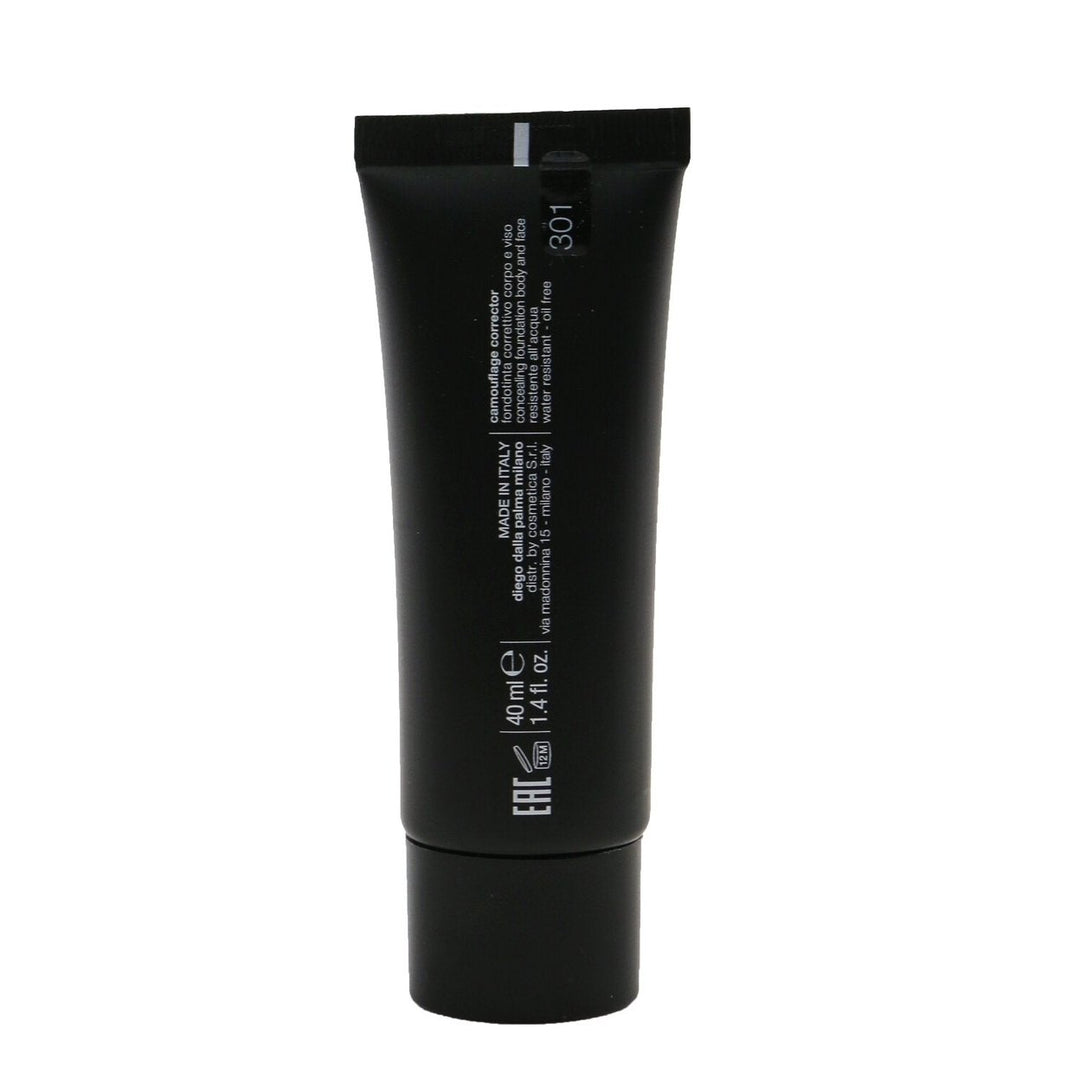 Diego Dalla Palma Milano Camouflage Corrector Concealing Foundation (Body and Face) - 300 (Light Cold) 40ml/1.4oz Image 6