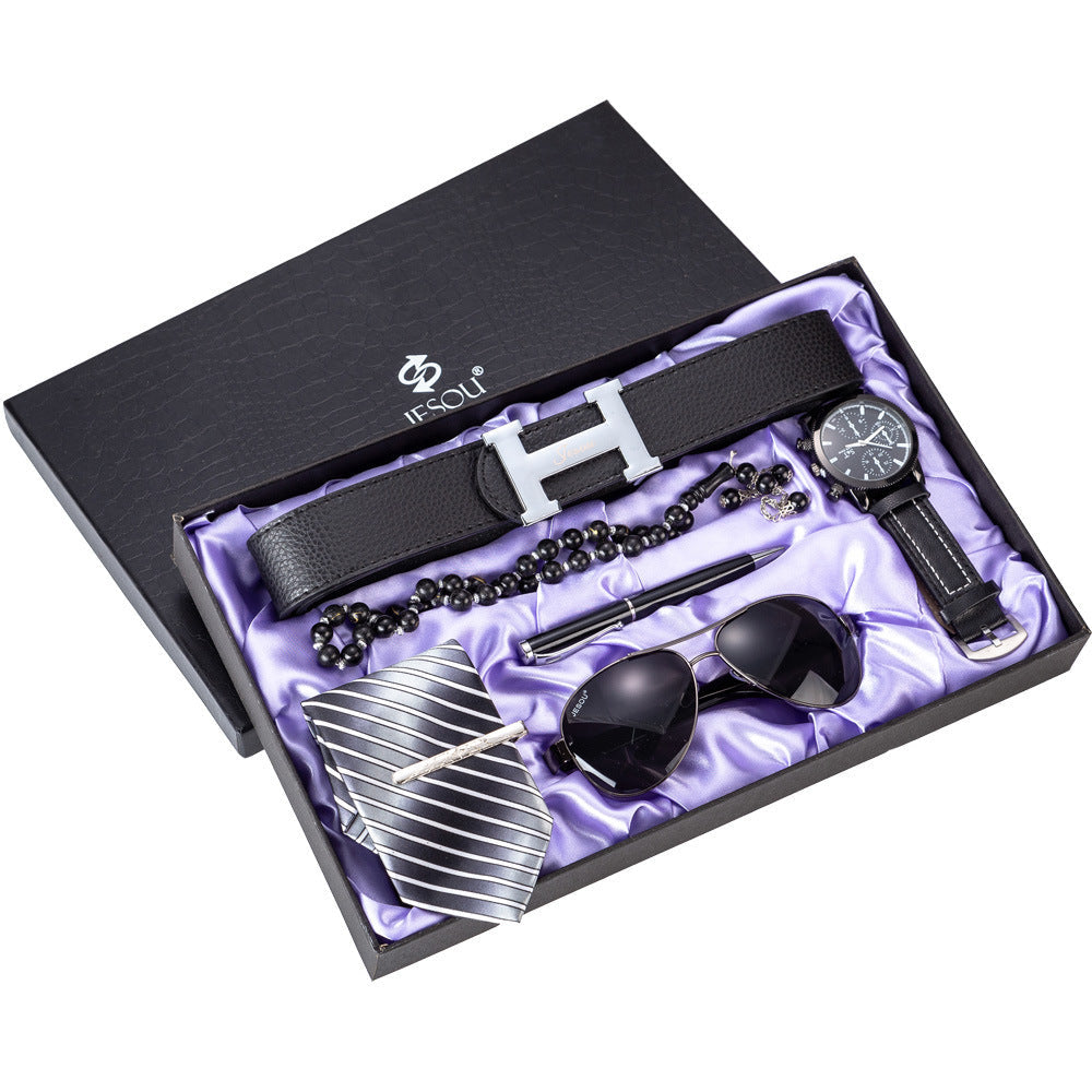 Mens gift set beautifully packed six-piece set Image 1