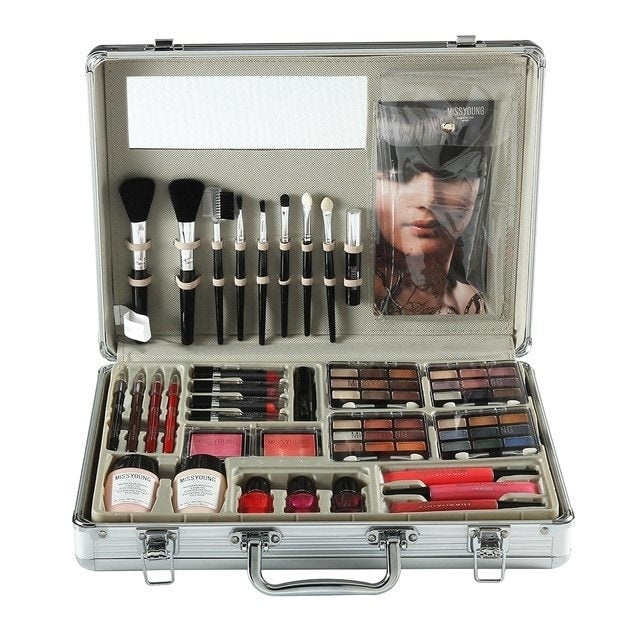 Makeup set for makeup artist Image 1