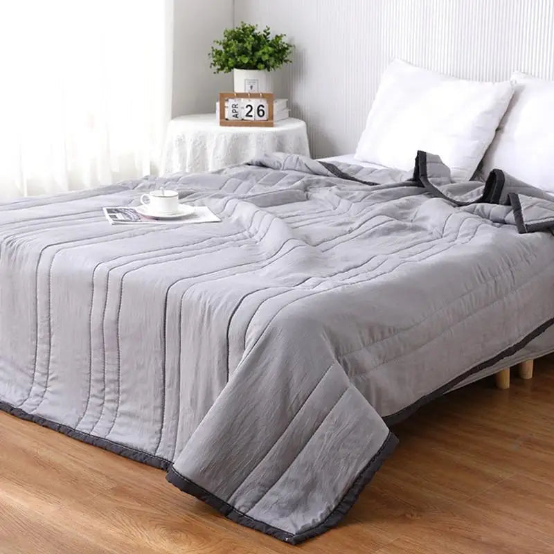 1.5/2m Cooling Blanket Reversible Summer Cooler Quilt Image 1