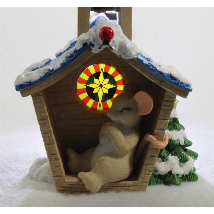 Charming Tails Quiet as a Church Mouse Holiday 2024 Mouse Figurine 137972 NIB Image 4