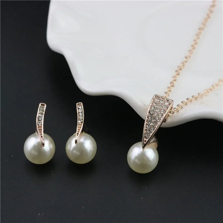 Fashion Jewelry Set for Women Trendy Pearl Earrings Necklace Set for Women Rhinestone Party Earring Jewelry Set Image 4