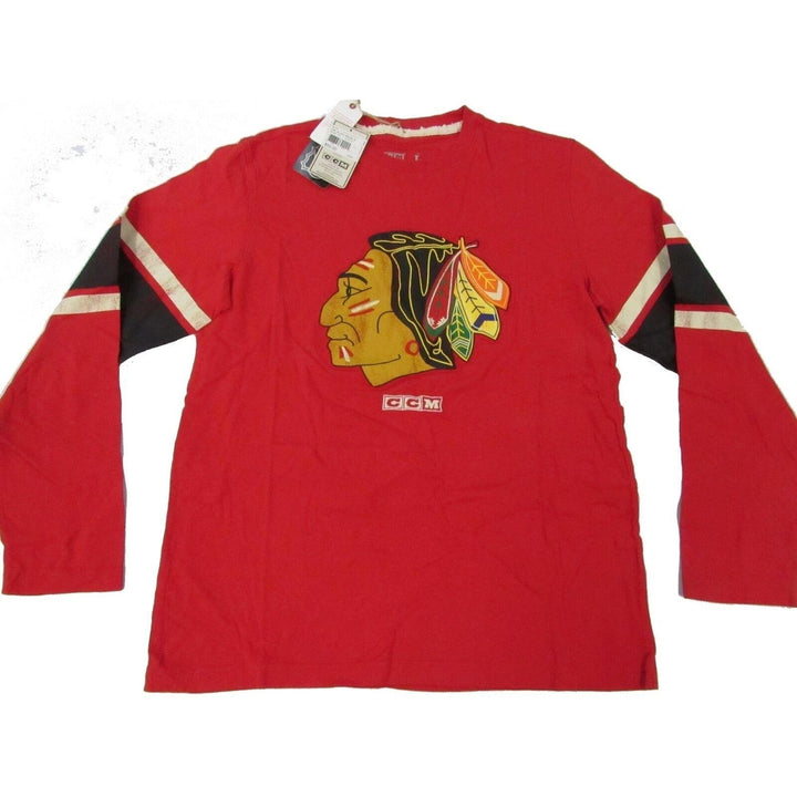 Chicago Blackhawks Mens Size L Large Gray CCM Long Sleeve Shirt 50 Image 1