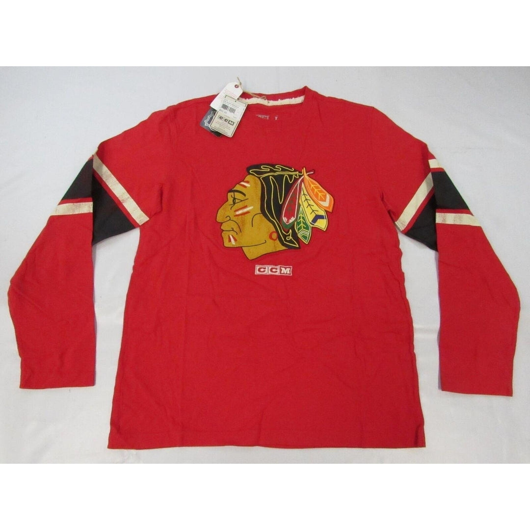 Chicago Blackhawks Mens Size L Large Gray CCM Long Sleeve Shirt 50 Image 4