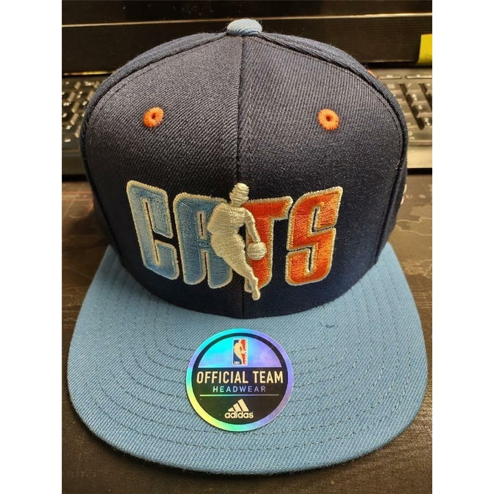 Charlotte Bobcats Mens Blue Size OSFA Adidas Snapback Flat Brim Hat 26 Image 1