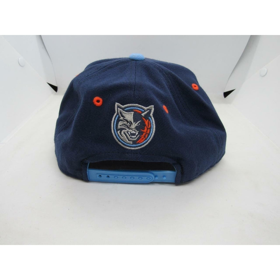 Charlotte Bobcats Mens Blue Size OSFA Adidas Snapback Flat Brim Hat 26 Image 2