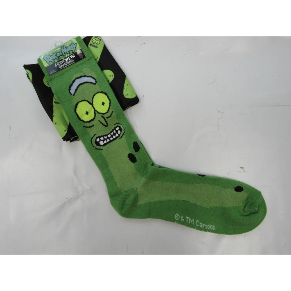 Rick and Morty Pickle Rick Mens Sizes 6-12 OSFA Crew Socks and Bandana Image 2