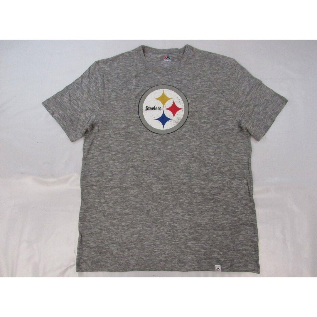 Pittsburgh Steelers Mens Size L Gray Majestic Shirt w/ Distressed Print Image 1