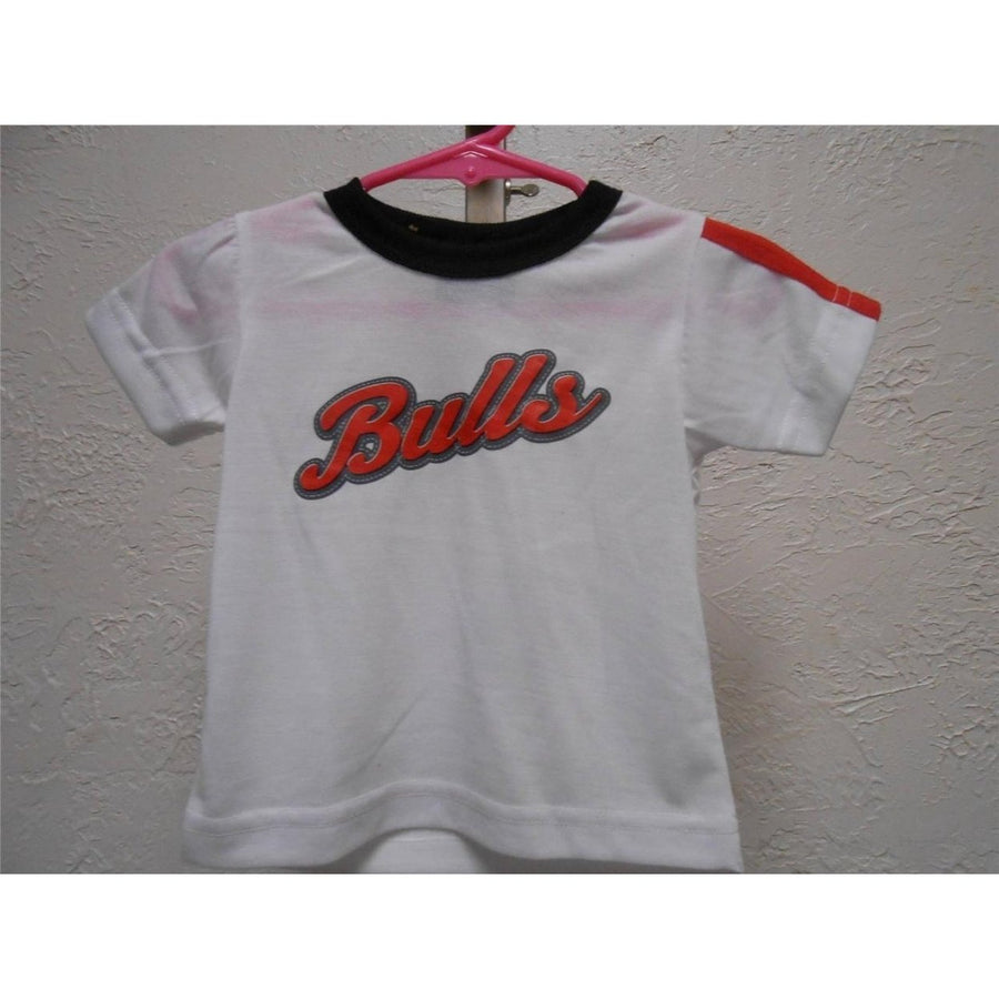 CHICAGO BULLS INFANTS SIZE 3/6 MONTHS SHIRT 35OG Image 1