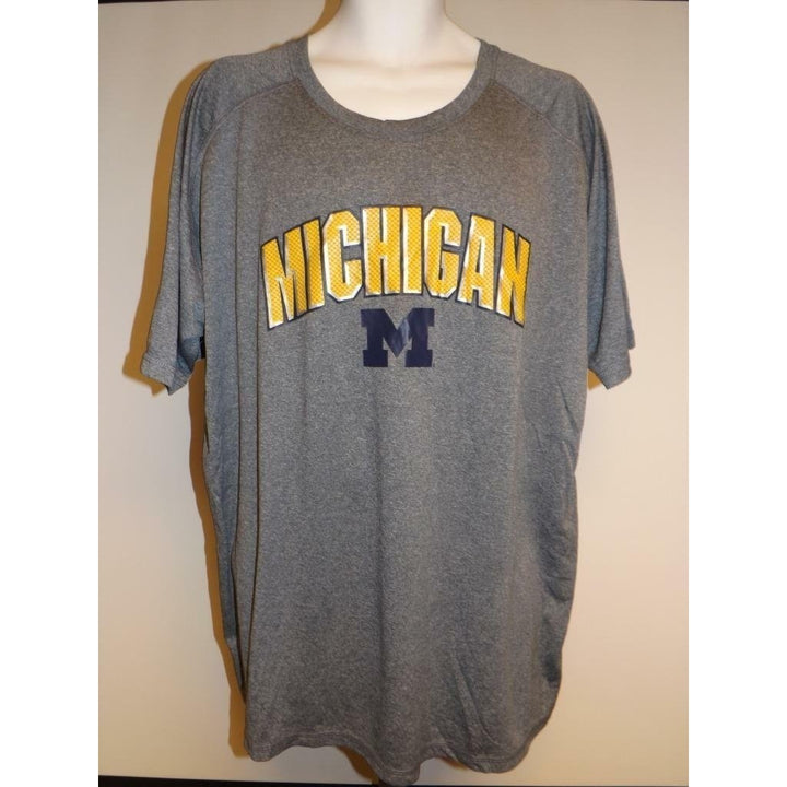 Michigan Wolverines Mens Size 50/52 2XL 2XLarge Performance Polyester Shirt Image 1