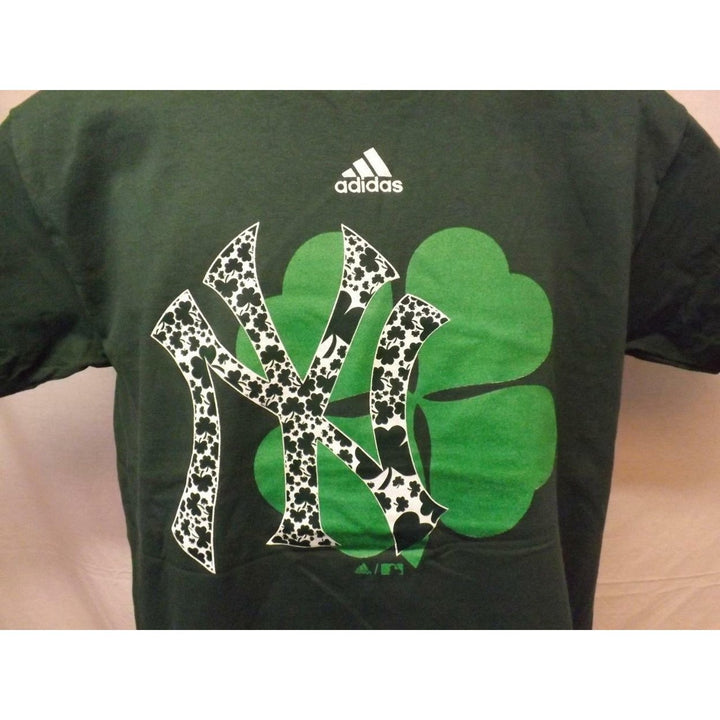 York Yankees "St. Patricks Day" Adidas Youth Large L 14/16 Green Shirt Image 2