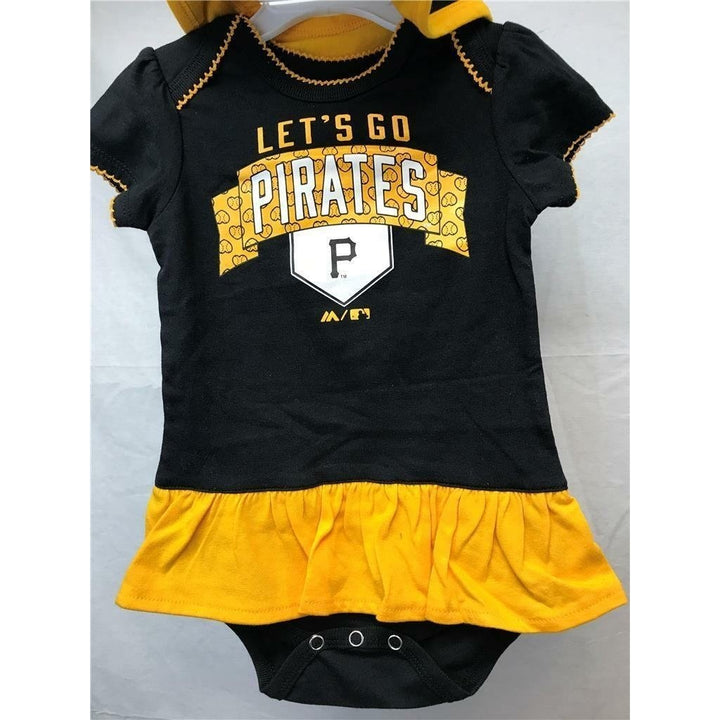 Pittsburgh Pirates Infants Size 6/9 Months Yellow/Black 3 PCS Majetsic Set Image 2