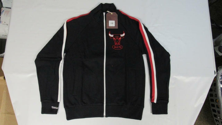 Chicago Bulls Mens M Medium Mitchell and Ness 1997 Finals Champion Jacket 100 Image 1