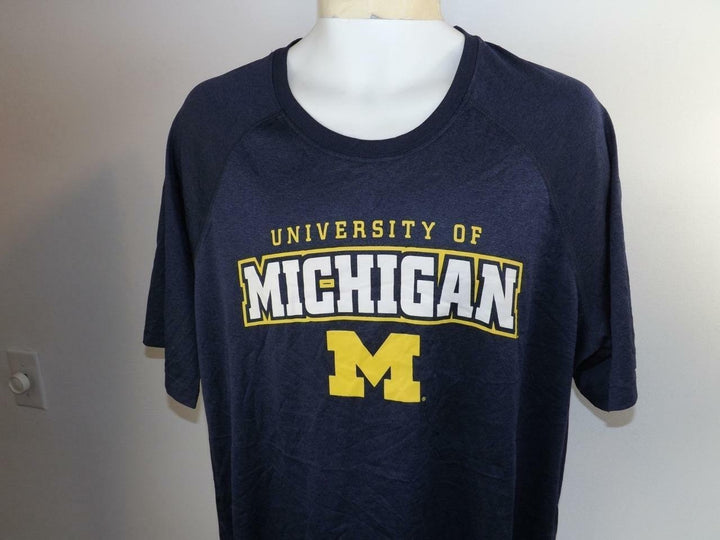 Michigan Wolverines Mens Size XL XLarge Champion Polyester Performance Shirt Image 4